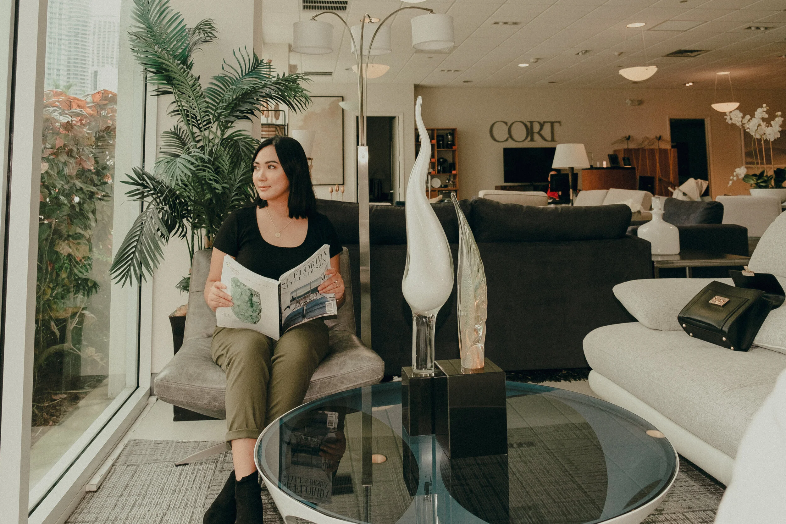How Cort Furniture Rental Works Corinth Suarez Miami Florida